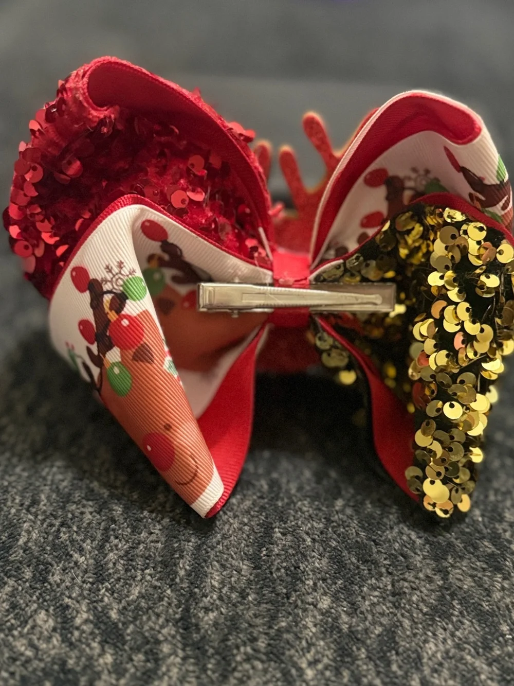 Festive Reindeer Sequin & Shakeable Round Beads Bow Hair Clip